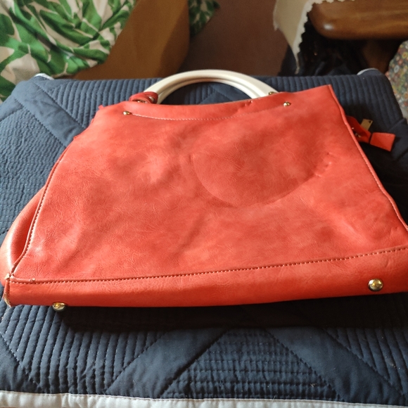 ✔️Coral Purse - Picture 4 of 9